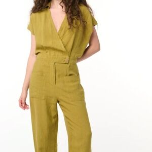 BLANKNYC Juicy Moss Jumpsuit in Linen Size L